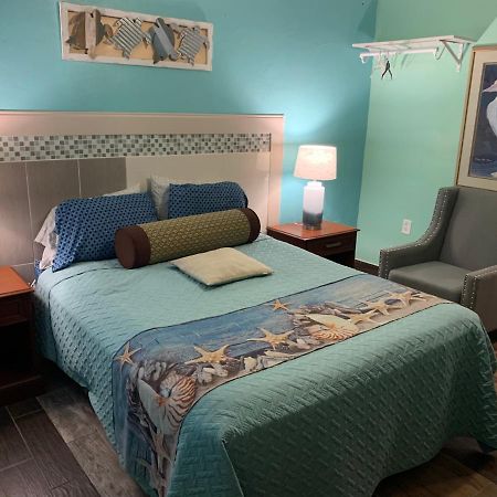 סיינט פיטרסברג Michaels Siesta Motel מראה חיצוני תמונה