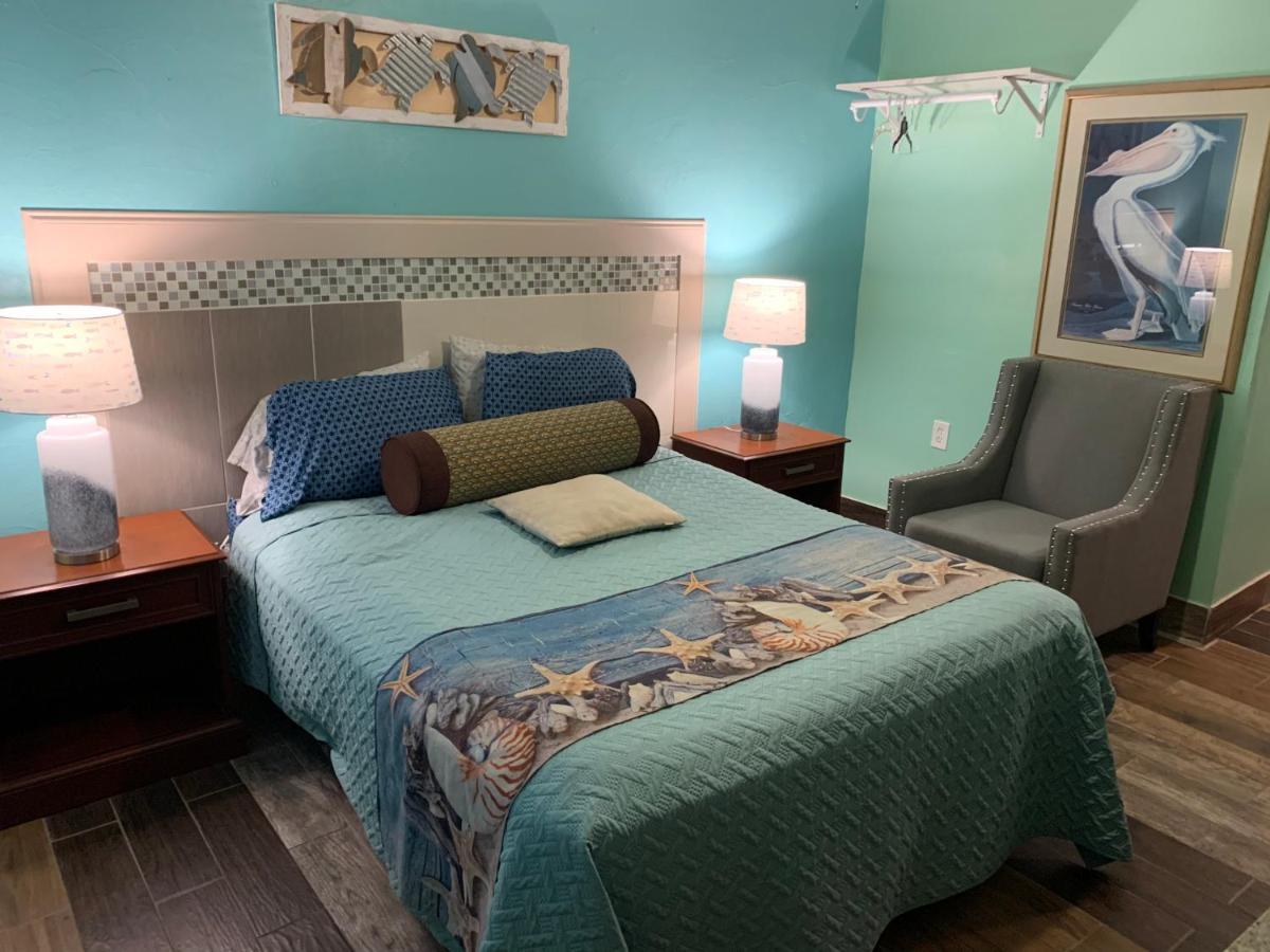 סיינט פיטרסברג Michaels Siesta Motel מראה חיצוני תמונה